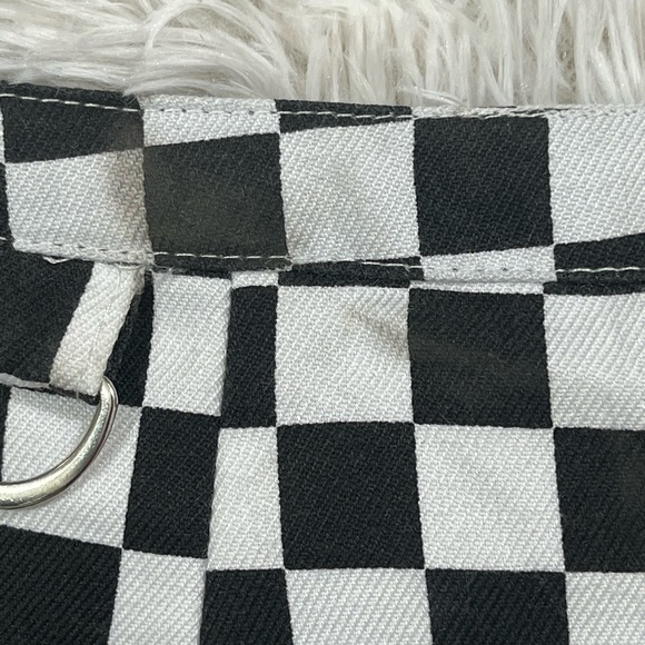 HOT TOPIC Silver Grommet Pleated Checkered Suspender Skirt Dress Black White  L - Picture 11 of 12